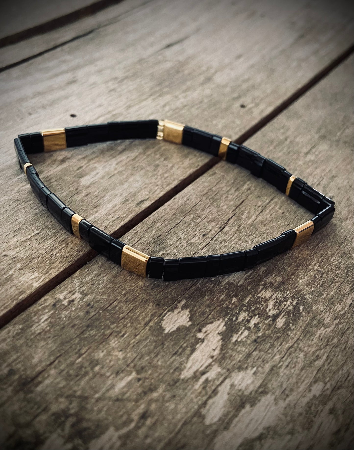 Tila Black