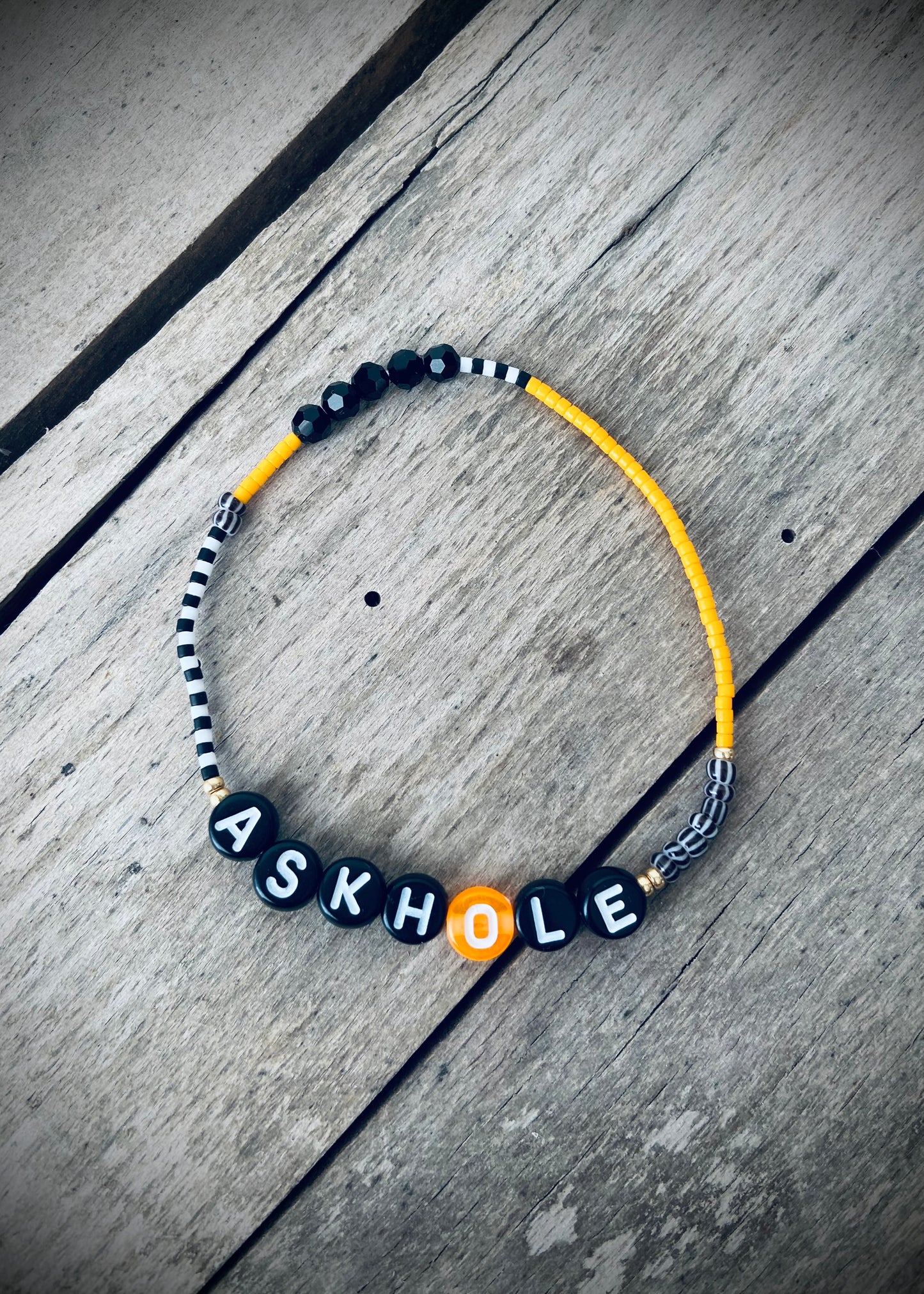 Askhole statement armbånd