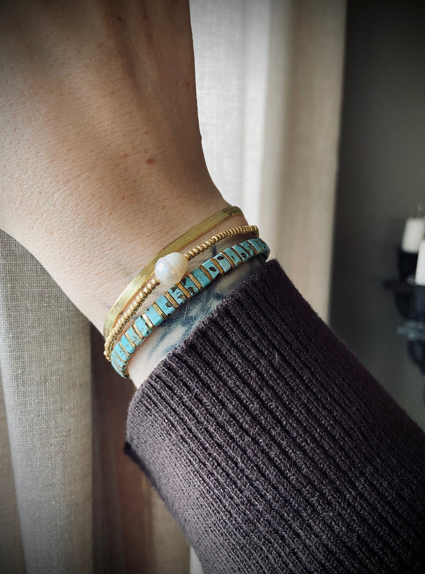 Minimalistisk forgyldt armbånd