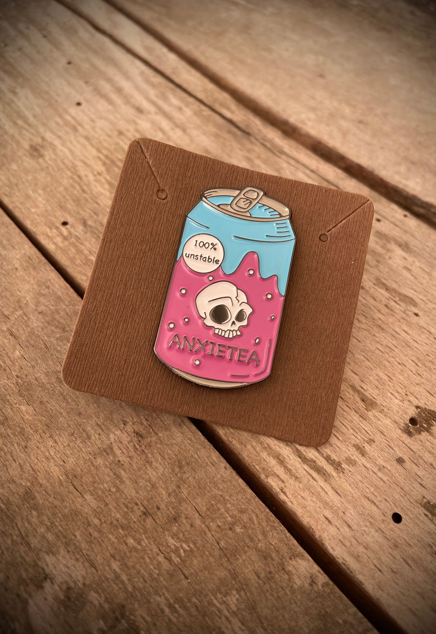 Anxietea emalje pin