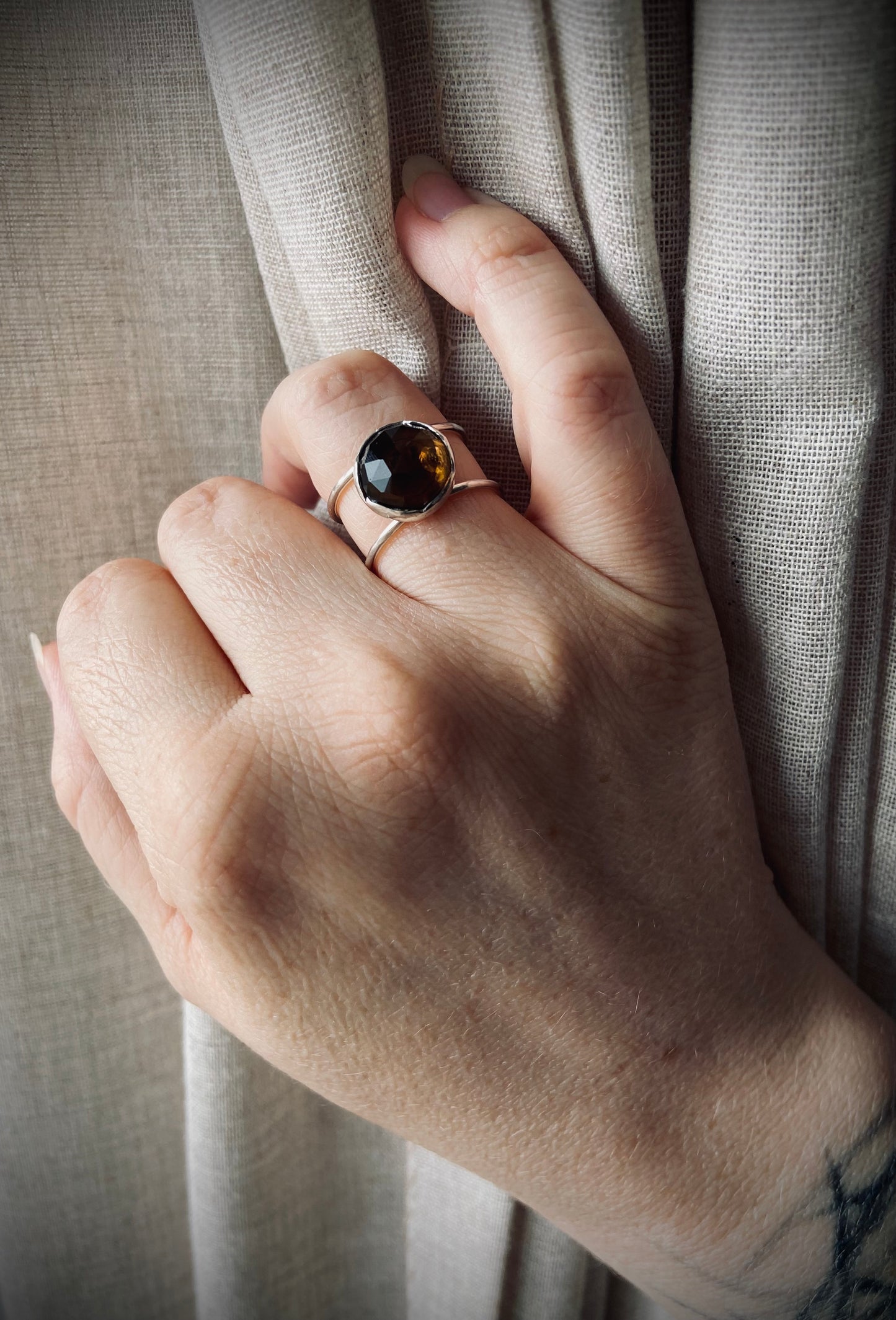 Dobbelt ring med Honey Quartz str. 56
