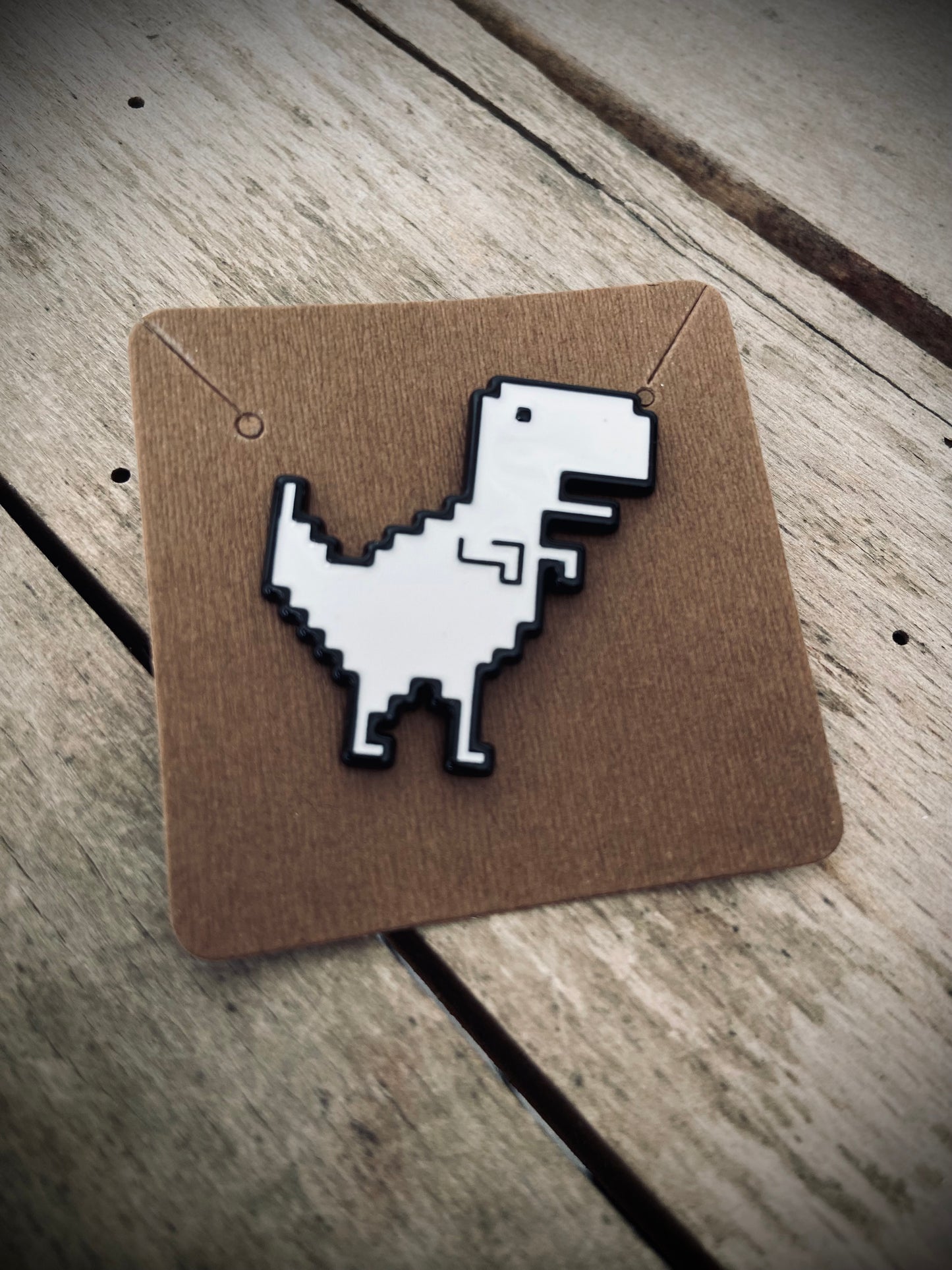 T-Rex emalje pin