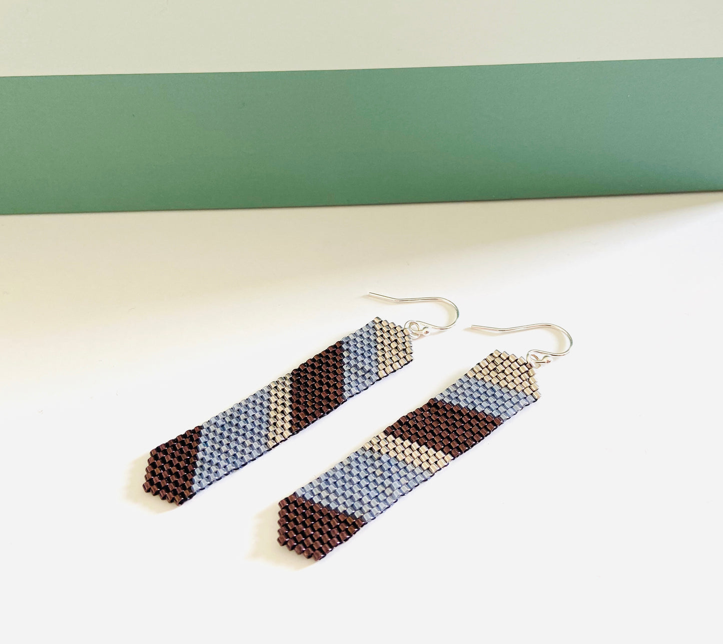 Håndsyede retro sølv