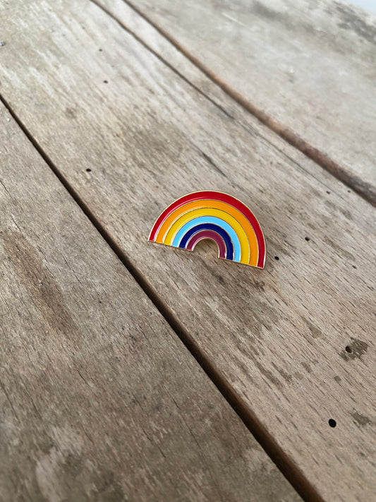 Regnbue emalje pin